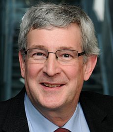 Dr. Benedikt Lutz