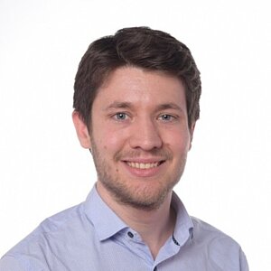  Tobias Meier