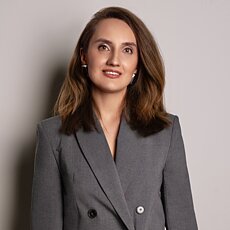 Senior Technical Writer & Knowledge Architect Alina Desiatnikova