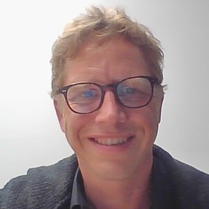  Tom Winter