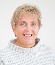Dr. Jutta Nübel