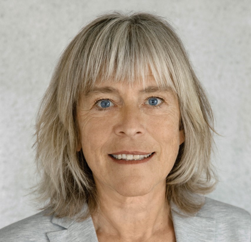 Dr. Gabriela Fleischer